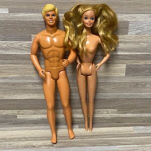 Vintage Barbie and Ken doll Mattel Classic Barbie